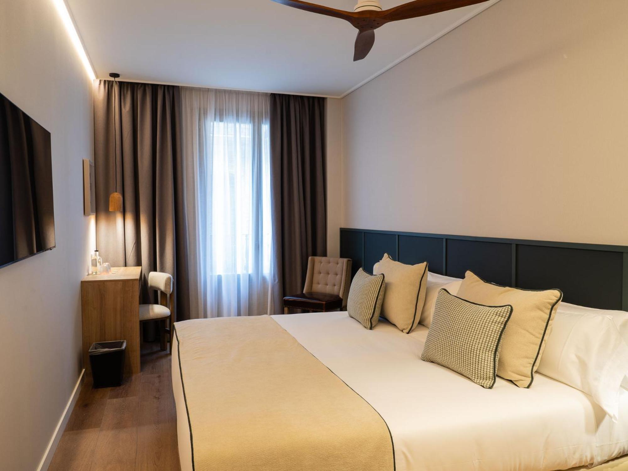 Hotel Well And Come 马拉加 外观 照片