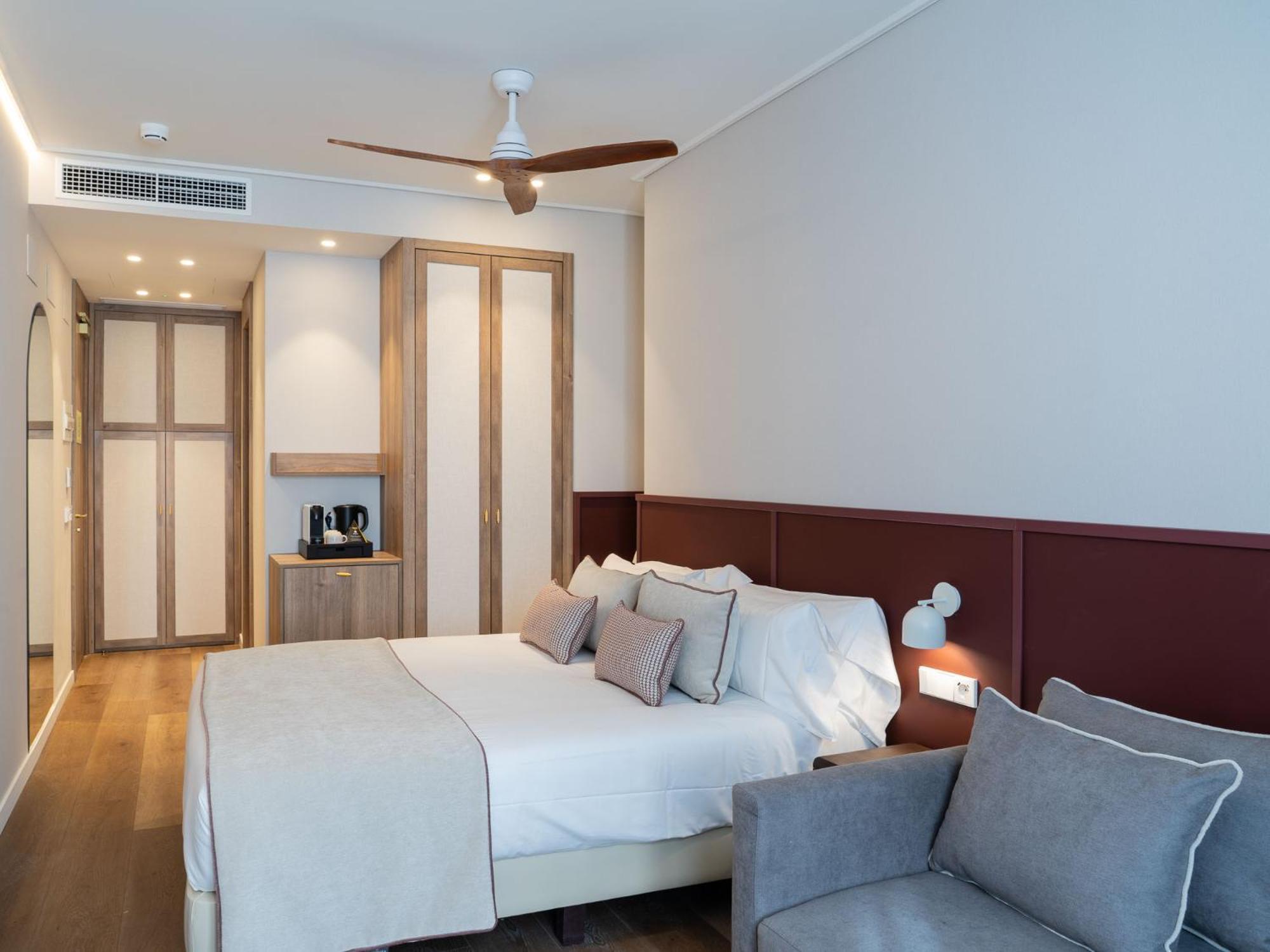 Hotel Well And Come 马拉加 外观 照片