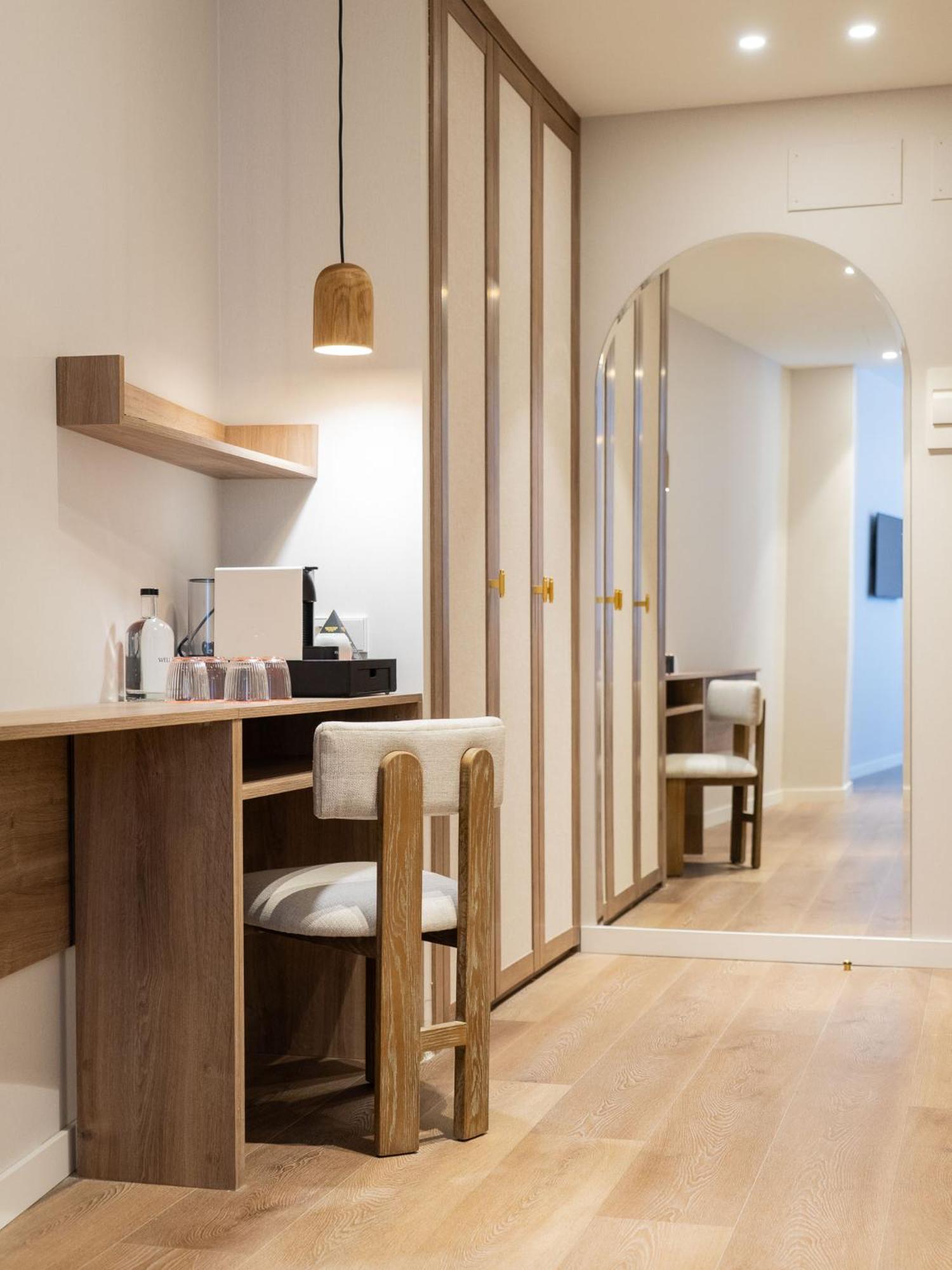 Hotel Well And Come 马拉加 外观 照片