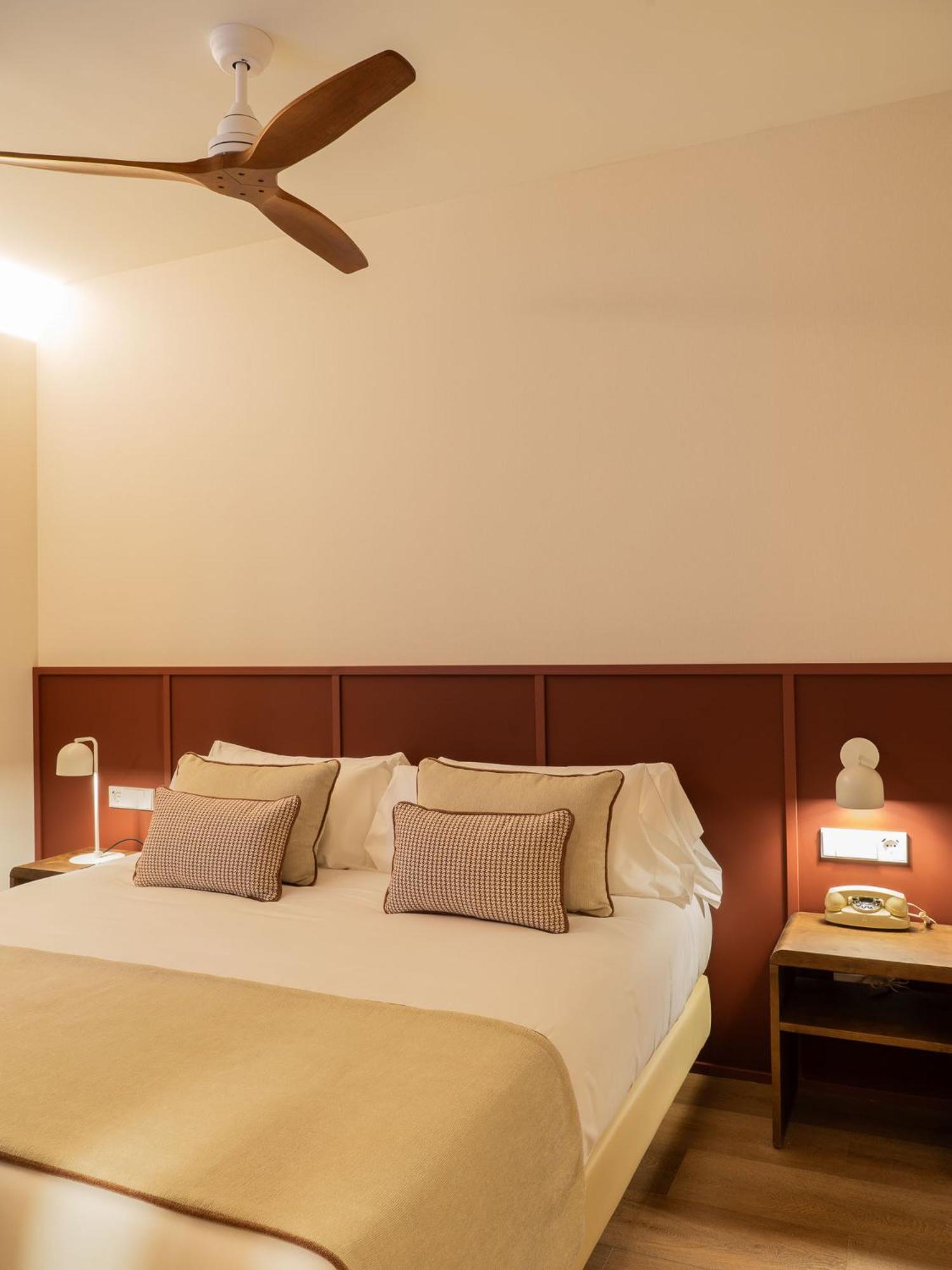 Hotel Well And Come 马拉加 外观 照片