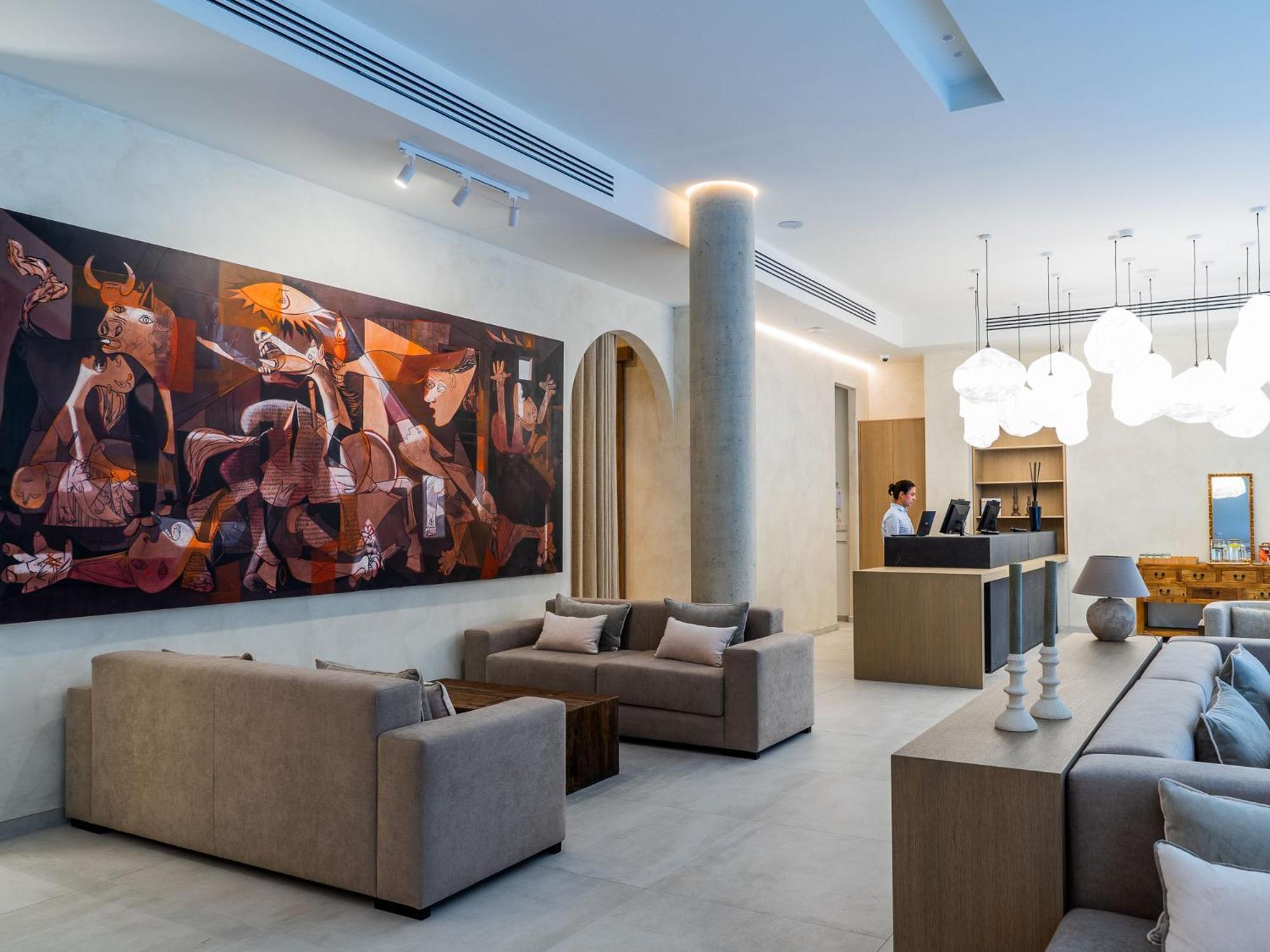 Hotel Well And Come 马拉加 外观 照片