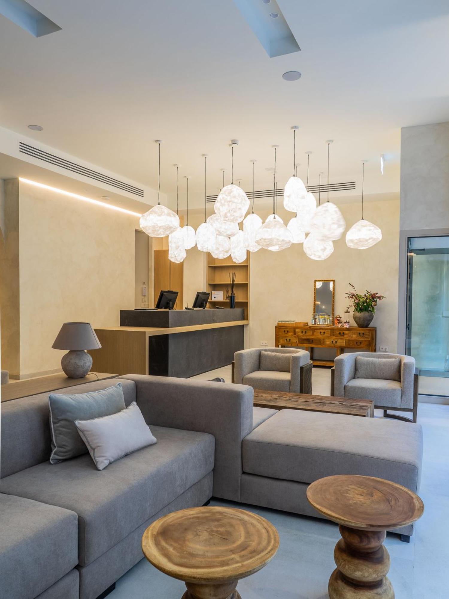 Hotel Well And Come 马拉加 外观 照片