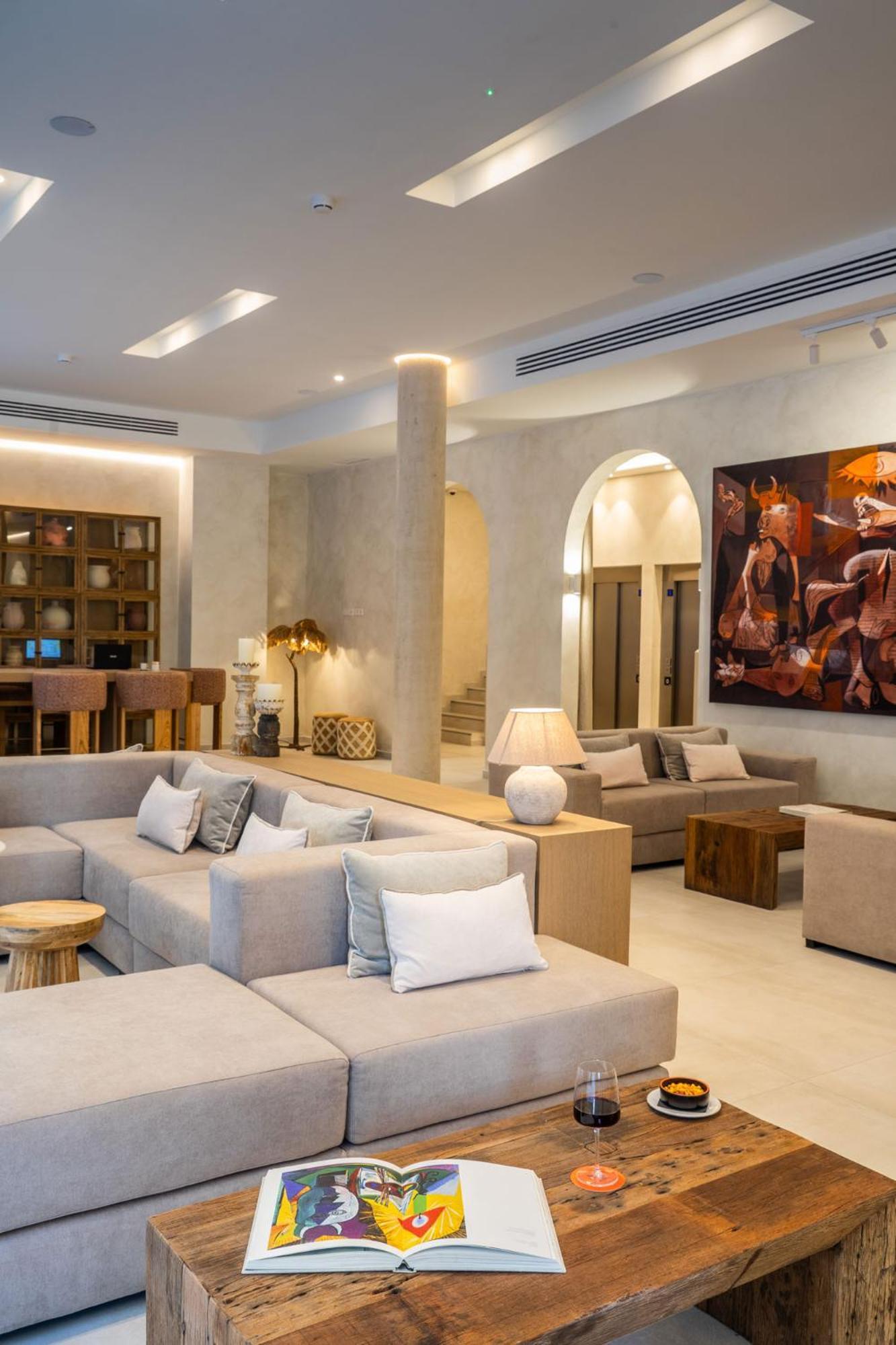 Hotel Well And Come 马拉加 外观 照片