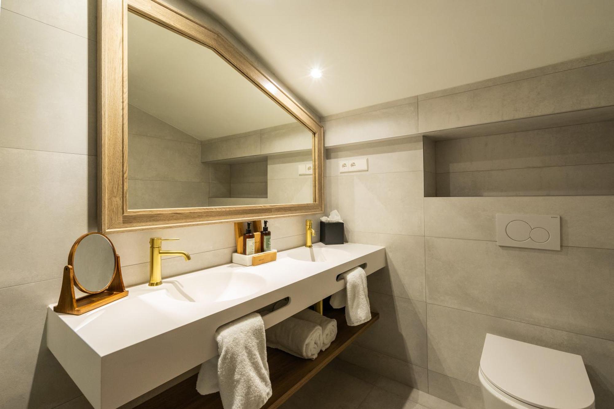Hotel Well And Come 马拉加 外观 照片